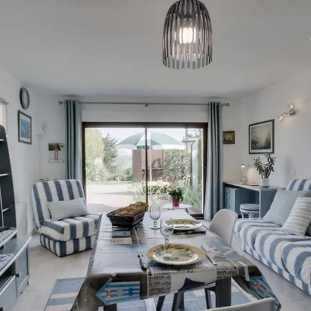 Les Genets By Interhome